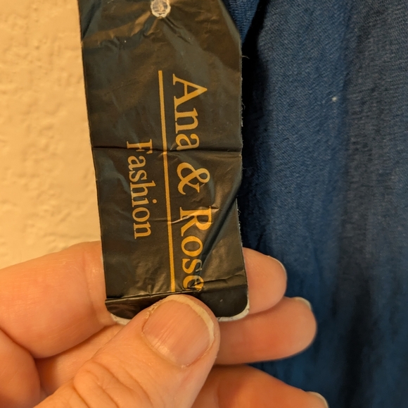 One Size Blue Coverup with Embellishments - Picture 3 of 4